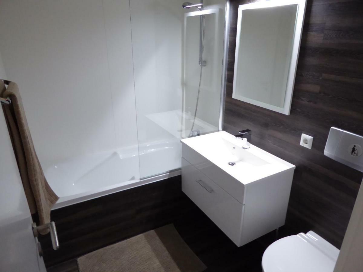 Ambiente Ferienapartments Warmbad 菲拉赫 外观 照片